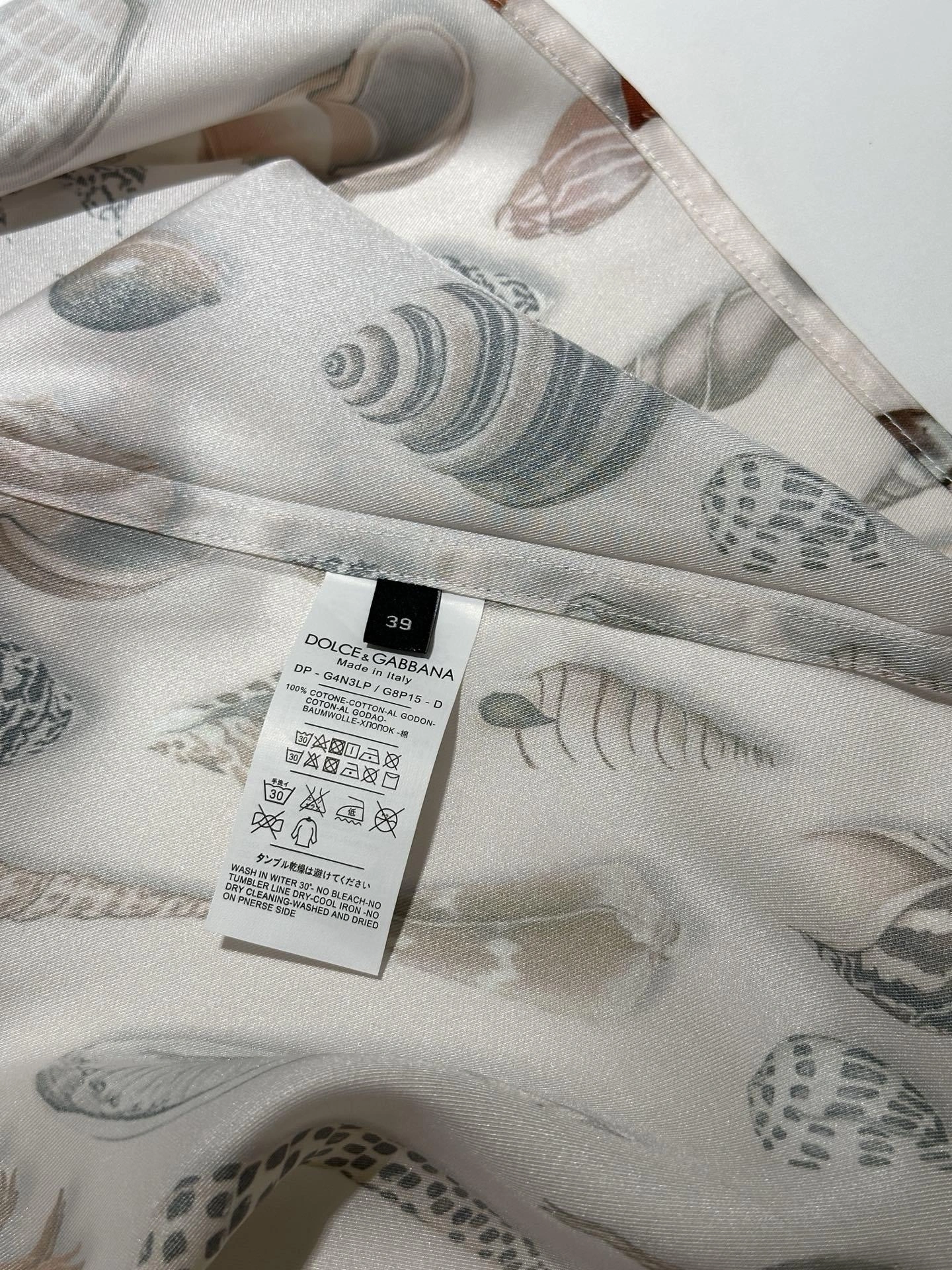 wg.luxury-- 4o835& mulberry silk oversize item: E-F409I1511